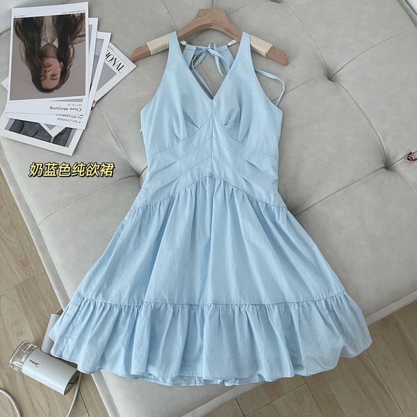 luxury casual dresses lace up triangle short skirt women's 2021 summer sleevels waist closing thin milk blue suspender drs, Black;gray
luxury casual dresses lace up triangle short skirt women's 2021 summer sleevels waist closing thin milk blue suspender drs, Black;gray