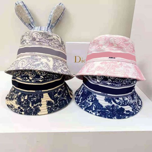 design family's correct spring and summer old flower printed fisherman's letter ribbon tide brand fashion sunscreen hat, Blue;gray
design family's correct spring and summer old flower printed fisherman's letter ribbon tide brand fashion sunscreen hat, Blue;gray
