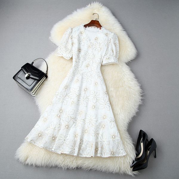 casual dresses summer short puff sleeve v neck white floral print embroidery mid-calf dress elegant sweet lj22t11004 a2pi, Black;gray
casual dresses summer short puff sleeve v neck white floral print embroidery mid-calf dress elegant sweet lj22t11004 a2pi, Black;gray