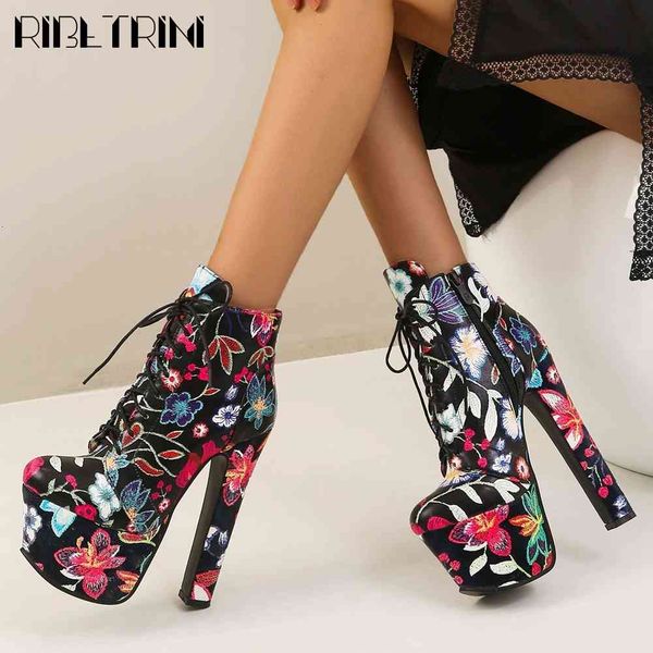 boots fashion mixed-color platform shoes unique extrem high heels ankle women autumn embroider boots, Black
boots fashion mixed-color platform shoes unique extrem high heels ankle women autumn embroider boots, Black