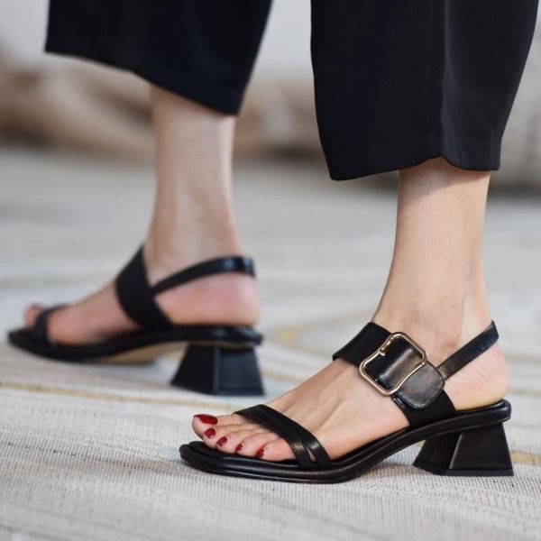 sandals black chunky heel genuine leather shoes women 2021 summer open toe buckle modern sandalias plus 43 female footwear
sandals black chunky heel genuine leather shoes women 2021 summer open toe buckle modern sandalias plus 43 female footwear