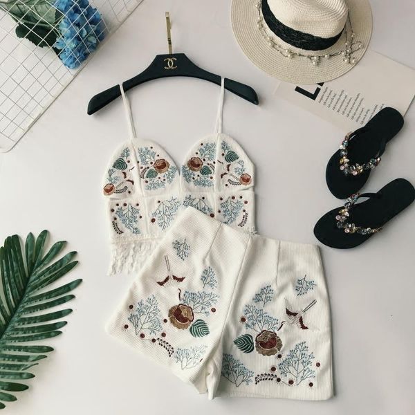 spring summer new holiday clothes two piece suit women fashion set vest + high-waisted embroidery shorts, White
spring summer new holiday clothes two piece suit women fashion set vest + high-waisted embroidery shorts, White