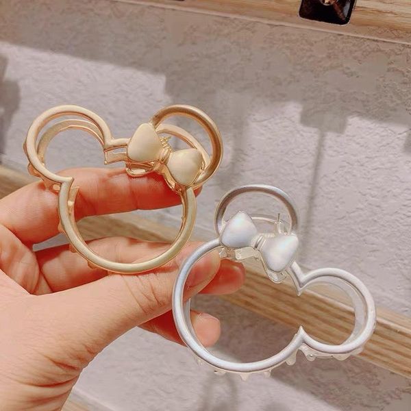 simple cute hollow cartoon mouse shape hair solid color matte clips metal barrettes for women girls accessories, Slivery;white
simple cute hollow cartoon mouse shape hair solid color matte clips metal barrettes for women girls accessories, Slivery;white
