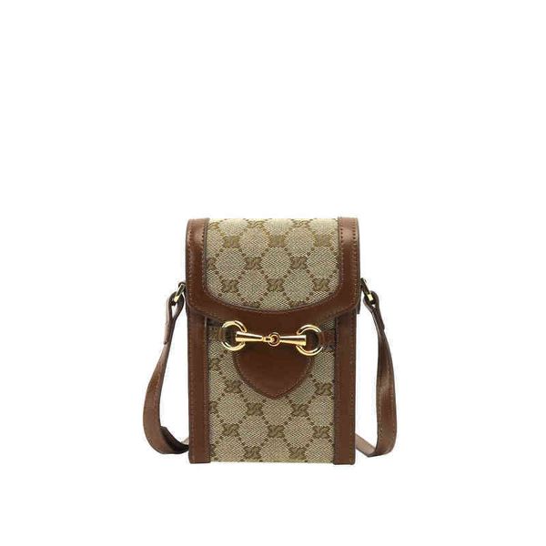 2022 factory outlet online direct mobile female trend old flower vertical mini small messenger single shoulder bags
2022 factory outlet online direct mobile female trend old flower vertical mini small messenger single shoulder bags
