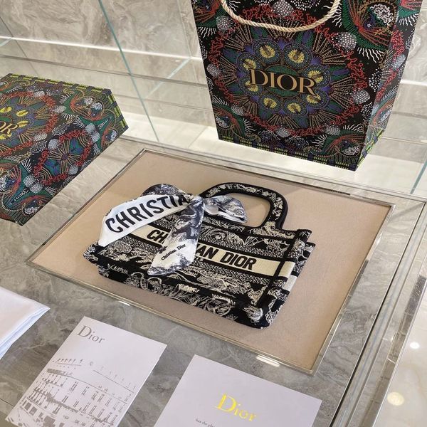 bag foreign temperament new 2021 popular brand name portable women's bag 21 cm women luxurys designers ysj
bag foreign temperament new 2021 popular brand name portable women's bag 21 cm women luxurys designers ysj