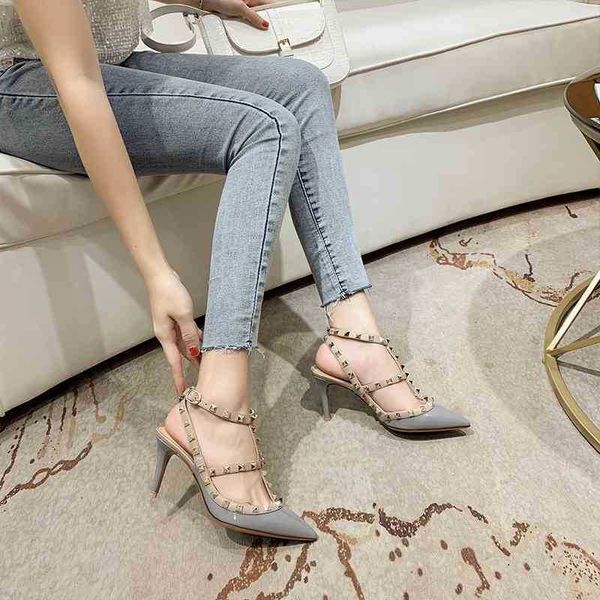 warren v rivet shoes high heel thin heel baotou sandals women liuding leather strap pointed middle heel buckle summer, Black
warren v rivet shoes high heel thin heel baotou sandals women liuding leather strap pointed middle heel buckle summer, Black