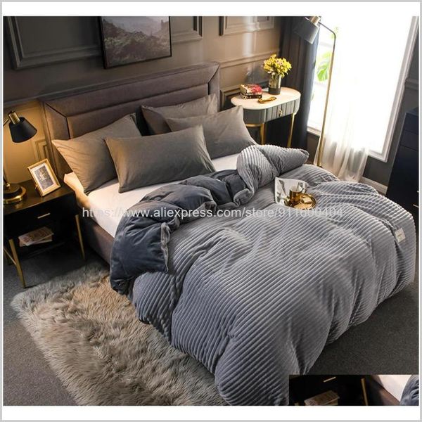 blankets multipurpose dual-uses velvet cover blanket quilt double-sided thick warm sofa bed throw stripe style 
blankets multipurpose dual-uses velvet cover blanket quilt double-sided thick warm sofa bed throw stripe style