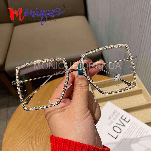 luxury designer sunglasses myopia hyperopia women vintage clear lens glasses ladies luxury rhinestone eyeglasses men optical shades 0622, White;black
luxury designer sunglasses myopia hyperopia women vintage clear lens glasses ladies luxury rhinestone eyeglasses men optical shades 0622, White;black