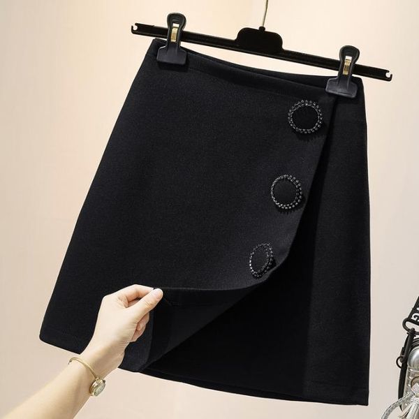 skirts plus size l-4xl skirt women 2021 autumn winter loose simple fashion irregular button back zipper black y2k
skirts plus size l-4xl skirt women 2021 autumn winter loose simple fashion irregular button back zipper black y2k