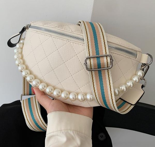 shoulder bags belt broadband mobile pearl chain messenger lady chest bag 
shoulder bags belt broadband mobile pearl chain messenger lady chest bag