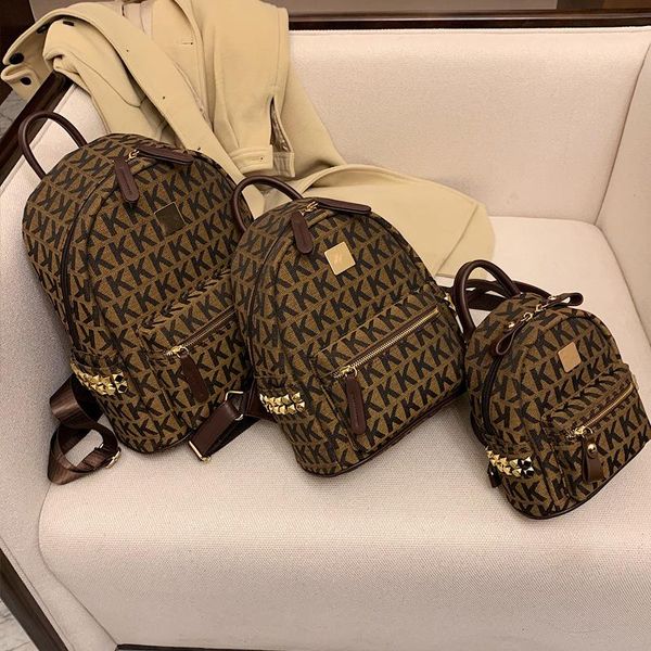 backpack 2021 fashion luxury ladies designer series classic shoulder bag trend small women's handbag
backpack 2021 fashion luxury ladies designer series classic shoulder bag trend small women's handbag