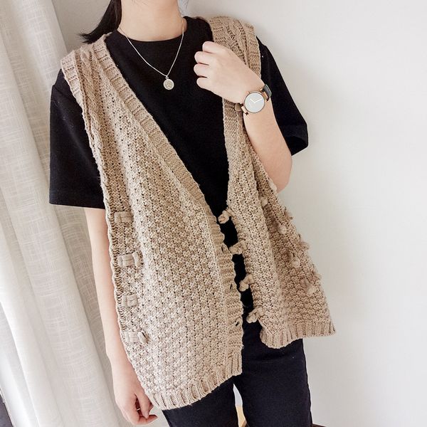 johnature autumn casual style sweater vests korean version fashion female button v-neck sleeveless vest 210521, Black;white
johnature autumn casual style sweater vests korean version fashion female button v-neck sleeveless vest 210521, Black;white