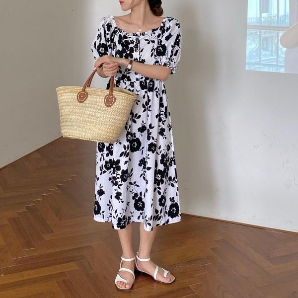 dresses high waist women summer square collar sleeve loose mid-calf floral print elegant es vestidos, Black;gray
dresses high waist women summer square collar sleeve loose mid-calf floral print elegant es vestidos, Black;gray