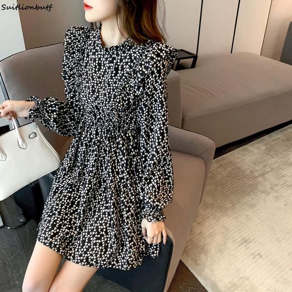 casual dresses 2021 autumn floral printed women midi dress stand collar long sleeve empire sweet a-line korean fashion vestidos, Black;gray
casual dresses 2021 autumn floral printed women midi dress stand collar long sleeve empire sweet a-line korean fashion vestidos, Black;gray