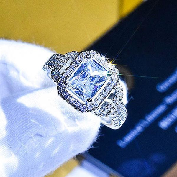 wedding rings zhouyang princess women jewelry square cut zircon white gold color luxury jewellery for girls wholesale kar202, Slivery;golden
wedding rings zhouyang princess women jewelry square cut zircon white gold color luxury jewellery for girls wholesale kar202, Slivery;golden