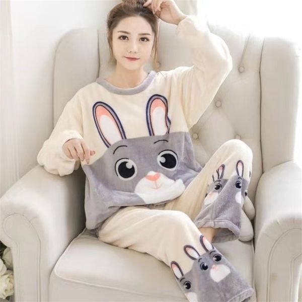 autumn winter warm flannel women pyjamas sets thick coral velvet long sleeve cartoon sleepwear thin pajamas set 211106, Black;red
autumn winter warm flannel women pyjamas sets thick coral velvet long sleeve cartoon sleepwear thin pajamas set 211106, Black;red