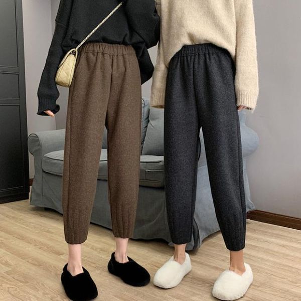 grandma's trousers autumn and winter 2021 high-waisted radish pants loose thin nine-point small-footed tide women's & capris, Black;white
grandma's trousers autumn and winter 2021 high-waisted radish pants loose thin nine-point small-footed tide women's & capris, Black;white