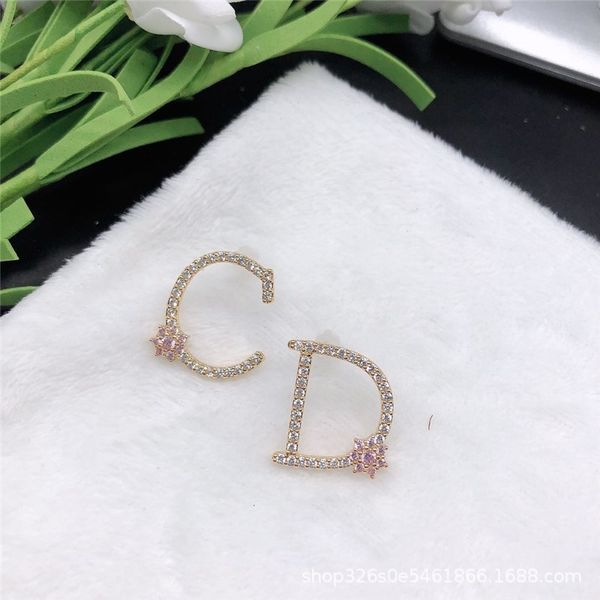 70% off outlet online family new trend design pink flower s925 silver needle luxury net red, Golden
70% off outlet online family new trend design pink flower s925 silver needle luxury net red, Golden