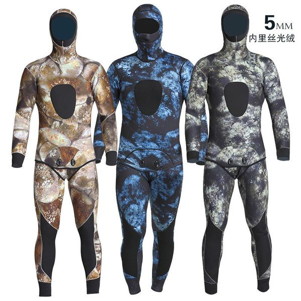 swim wear camouflage 5mm two-piece wool male warm inside thermal wetsuits
swim wear camouflage 5mm two-piece wool male warm inside thermal wetsuits