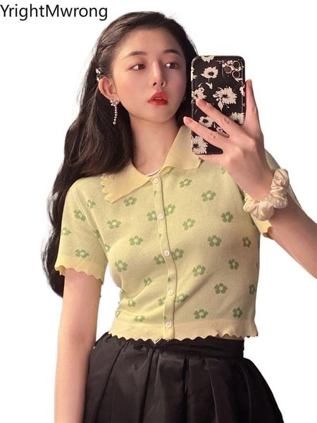 yellow blue cute flower graphic daisy short t-shirt fashion aesthetic crop knit cropped button t shirt korean kawaii clothes women's, White
yellow blue cute flower graphic daisy short t-shirt fashion aesthetic crop knit cropped button t shirt korean kawaii clothes women's, White
