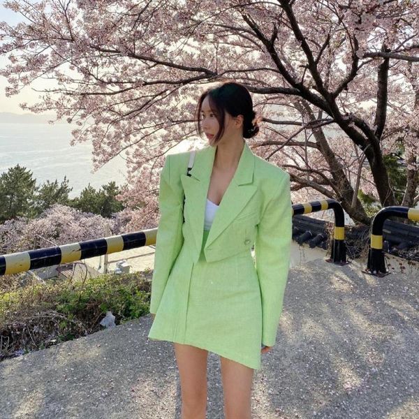 casual dresses fake two-piece a-line dress long sleeve hollow thin suit south korea 2021 autumn retro fashion harajuku ladies robe, Black;gray
casual dresses fake two-piece a-line dress long sleeve hollow thin suit south korea 2021 autumn retro fashion harajuku ladies robe, Black;gray