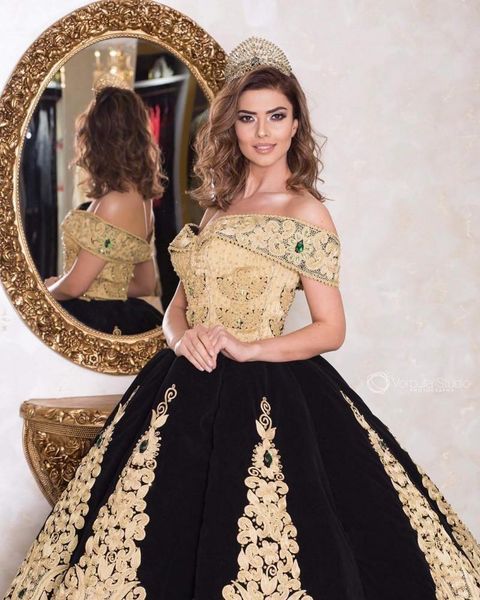 party dresses formal traditional kosovo prom embroidery long gowns for women velvet evening dress 2021 robe de soirée mariage, White;black
party dresses formal traditional kosovo prom embroidery long gowns for women velvet evening dress 2021 robe de soirée mariage, White;black