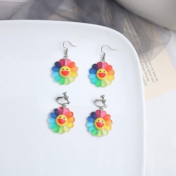 stud earring women sunflower pendant earrings woman geometric ladies fashion jewelry lady korean polymer clay colorful kolczyki, Golden;silver
stud earring women sunflower pendant earrings woman geometric ladies fashion jewelry lady korean polymer clay colorful kolczyki, Golden;silver