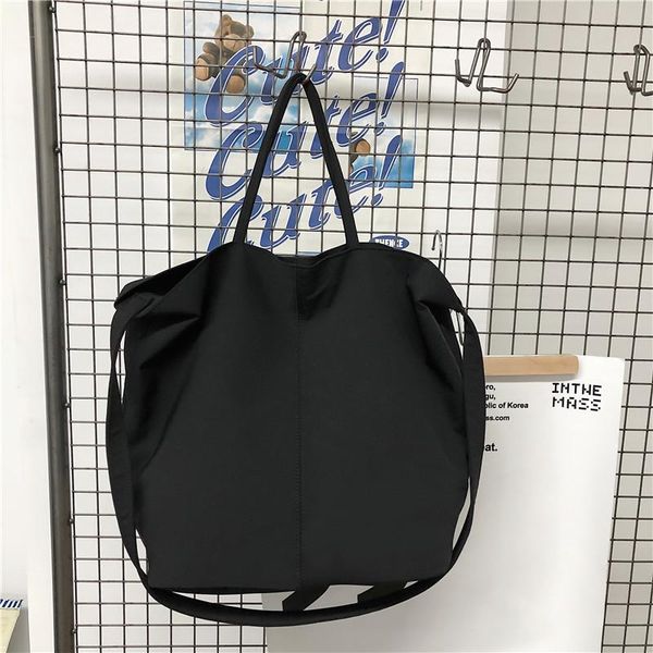 evening bags vintage nylon crossbody bag 2021 female korean style shoulder high capacity casual shopping women solid color totes
evening bags vintage nylon crossbody bag 2021 female korean style shoulder high capacity casual shopping women solid color totes