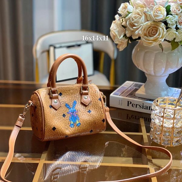 2021s fashion bags lou vdeng women's bag retro luxury designer original leather messenger double shoulder zipper portable (three in one
2021s fashion bags lou vdeng women's bag retro luxury designer original leather messenger double shoulder zipper portable (three in one
