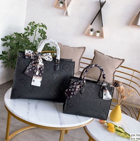luxury designers women leather bags lady fashion classic brand handbags backpack ladies should bag -l0090, Red;black
luxury designers women leather bags lady fashion classic brand handbags backpack ladies should bag -l0090, Red;black