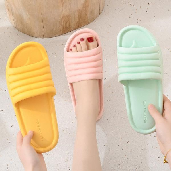 concise non-slip bathroom slippers women's for the summer soft home solid woman, Black
concise non-slip bathroom slippers women's for the summer soft home solid woman, Black