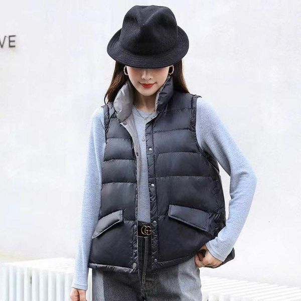 women's vests double sided women's light and thin 2021 winter white duck down double-sided vt, Black;white
women's vests double sided women's light and thin 2021 winter white duck down double-sided vt, Black;white