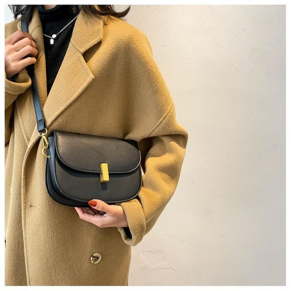 cross body pu leather cowhide tote bag the women's designer handbag capacity shoulder messenger purses
cross body pu leather cowhide tote bag the women's designer handbag capacity shoulder messenger purses