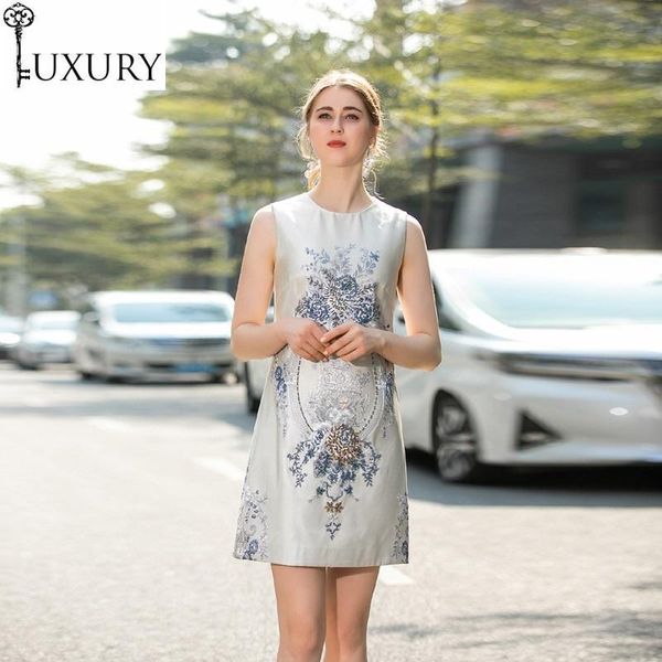 casual dresses fashion spring sleeveless 2021 ladies o-neck vintage jacquard prints hand made beading slim fitted girl dress above knee, Black;gray
casual dresses fashion spring sleeveless 2021 ladies o-neck vintage jacquard prints hand made beading slim fitted girl dress above knee, Black;gray