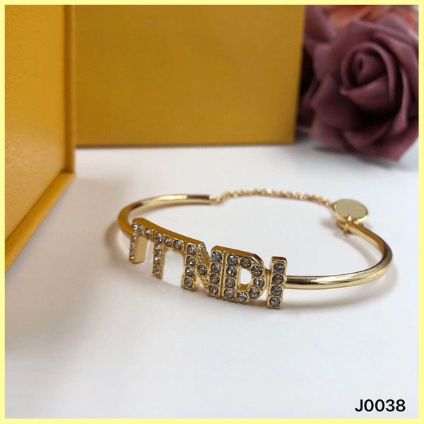 women jewelry sets luxury designer bracelet gold necklace hoop earring brands f womens chain link fashion wedding party new 21101502r, Black
women jewelry sets luxury designer bracelet gold necklace hoop earring brands f womens chain link fashion wedding party new 21101502r, Black