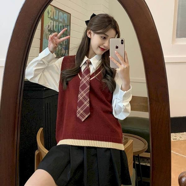 women's vests set with a preppy-style sweatshirt korean v-style cleavage, elegant urban women's clothing 93wa, Black;white
women's vests set with a preppy-style sweatshirt korean v-style cleavage, elegant urban women's clothing 93wa, Black;white