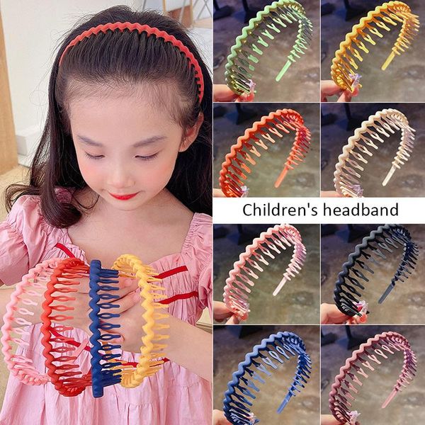hair accessories fashion simple headdress solid color resin comb hairbands headband hoop bezel with teeth for women, Slivery;white
hair accessories fashion simple headdress solid color resin comb hairbands headband hoop bezel with teeth for women, Slivery;white