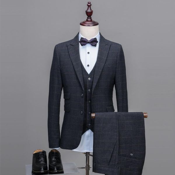 korean version groom wedding suit three pieces set for men british style business formal plaid trajes novio hombres men's suits & blaze, White;black
korean version groom wedding suit three pieces set for men british style business formal plaid trajes novio hombres men's suits & blaze, White;black