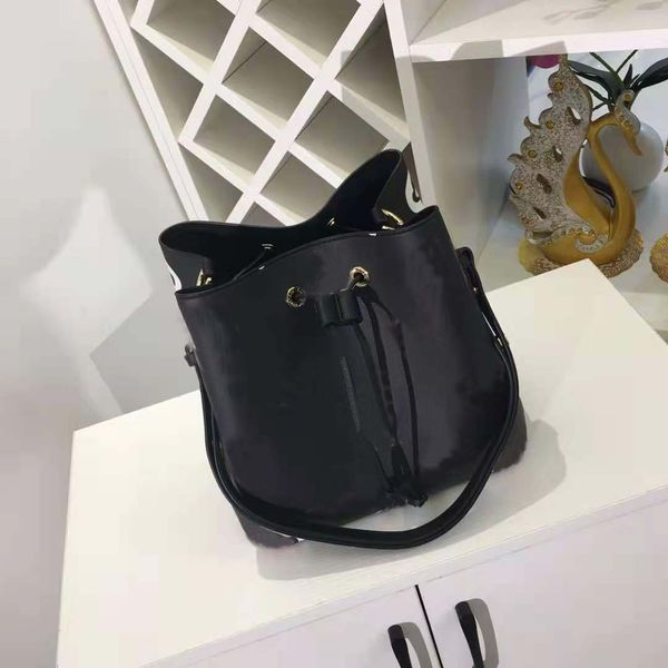 designer handbags women shoulder bags leather bucket bag lady flower printing crossbody purse m45821/m45822
designer handbags women shoulder bags leather bucket bag lady flower printing crossbody purse m45821/m45822