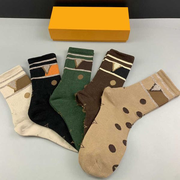 with box summer breathable socks 5 colors warm cotton women stockings high elastic charm girl sport sock soft hosiery, Black;white
with box summer breathable socks 5 colors warm cotton women stockings high elastic charm girl sport sock soft hosiery, Black;white