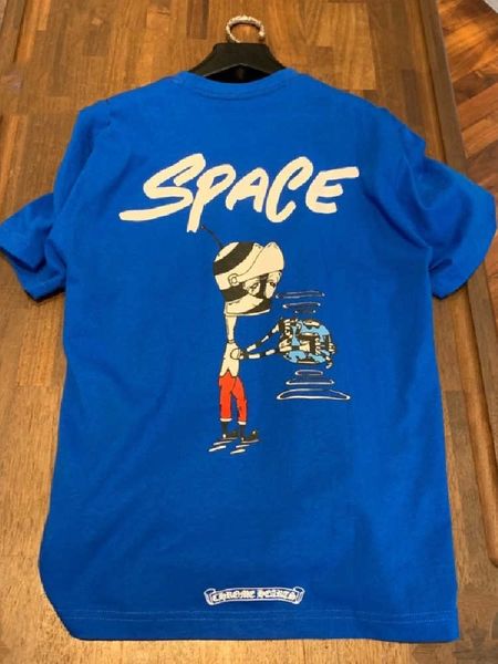 2021 xiaxin fried street couple's loose blue short sleeve shirt graffiti print crosin men's and women's teeqkaa, White;black
2021 xiaxin fried street couple's loose blue short sleeve shirt graffiti print crosin men's and women's teeqkaa, White;black