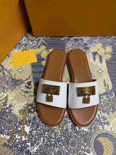 womens casual slippers fashionable versatile , ladies designer sandals with box, Black
womens casual slippers fashionable versatile , ladies designer sandals with box, Black