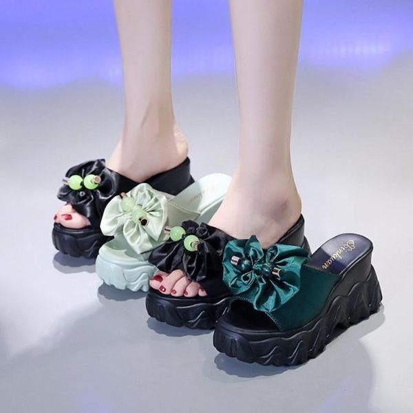 slippers casual beach shoes women heels pantofle flower butterfly-knot on a wedge flock slides platform luxury sabot high 2021 f, Black
slippers casual beach shoes women heels pantofle flower butterfly-knot on a wedge flock slides platform luxury sabot high 2021 f, Black