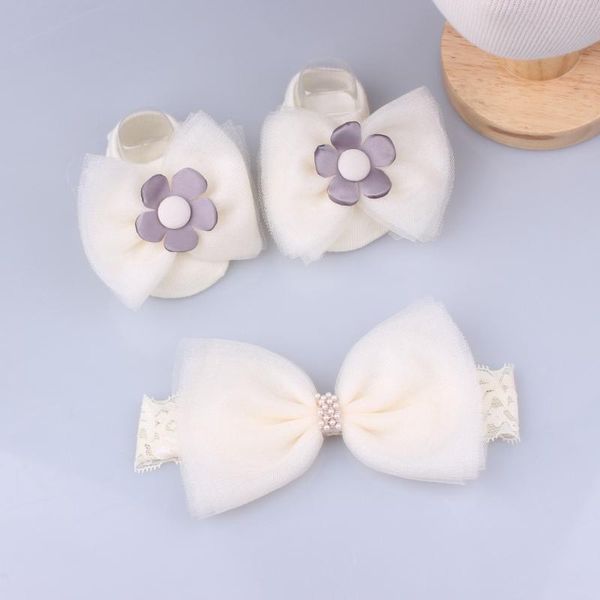 pcs/set cute baby girl headband socks set lace flower bows crown born headbands girls hairband turban hair accessories, Slivery;white
pcs/set cute baby girl headband socks set lace flower bows crown born headbands girls hairband turban hair accessories, Slivery;white