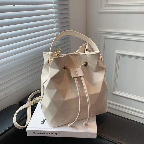 shoulder bags women 2021 luxury tote handbags leather designer big shopper shopping large bucket totes ladies crossbody handbag
shoulder bags women 2021 luxury tote handbags leather designer big shopper shopping large bucket totes ladies crossbody handbag