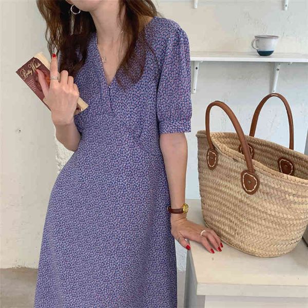casual dresses 2021 elegant v-neck french office lady floral printing streetwear loose retro summer sweet long es vestidos zvl5, Black;gray
casual dresses 2021 elegant v-neck french office lady floral printing streetwear loose retro summer sweet long es vestidos zvl5, Black;gray