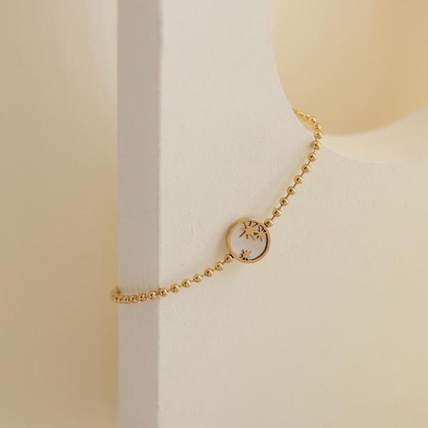 charm bracelets 2021 design stainless steel round engraved star cute ladies white shell gold beaded chain bangles party gift, Golden;silver
charm bracelets 2021 design stainless steel round engraved star cute ladies white shell gold beaded chain bangles party gift, Golden;silver