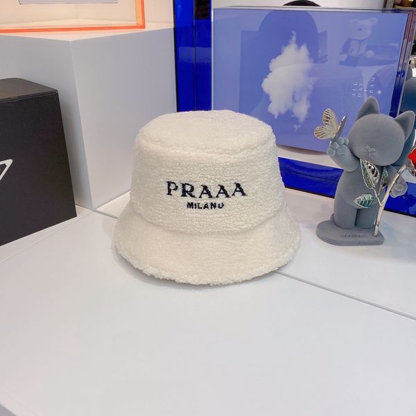 family correct version ~ inverted triangle and winter fisherman lamb wool warm leisure fashion trendy brand hat, Blue;gray
family correct version ~ inverted triangle and winter fisherman lamb wool warm leisure fashion trendy brand hat, Blue;gray