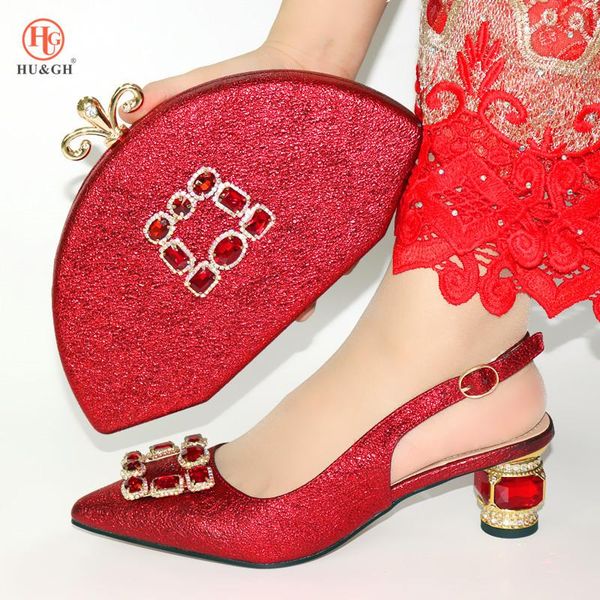 dress shoes red color pointed toe matching a bag african lady decorated with rhinestone party nigerian women and bags set, Black
dress shoes red color pointed toe matching a bag african lady decorated with rhinestone party nigerian women and bags set, Black