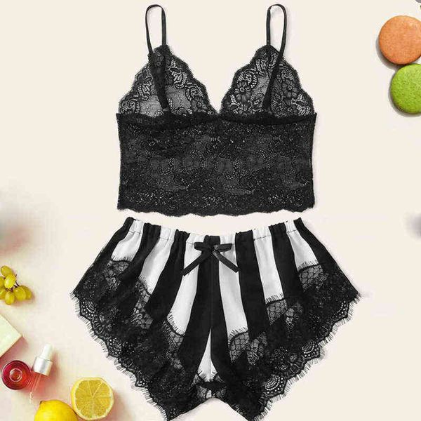 lace ice suit suspender pajamas transparent temptation silk underwear 211203, Black;white
lace ice suit suspender pajamas transparent temptation silk underwear 211203, Black;white